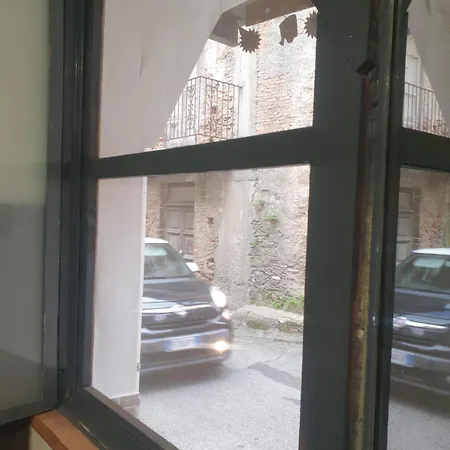 Sicily House Soprano * Santo Stefano di Briga